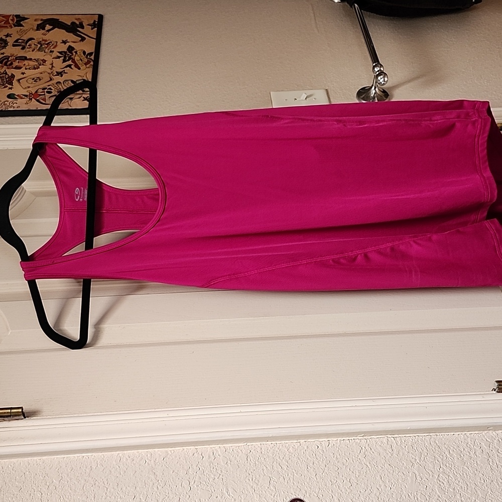 NWOT- Champion Women's Plus Size (1X) Fushia Athletic Tank Top
